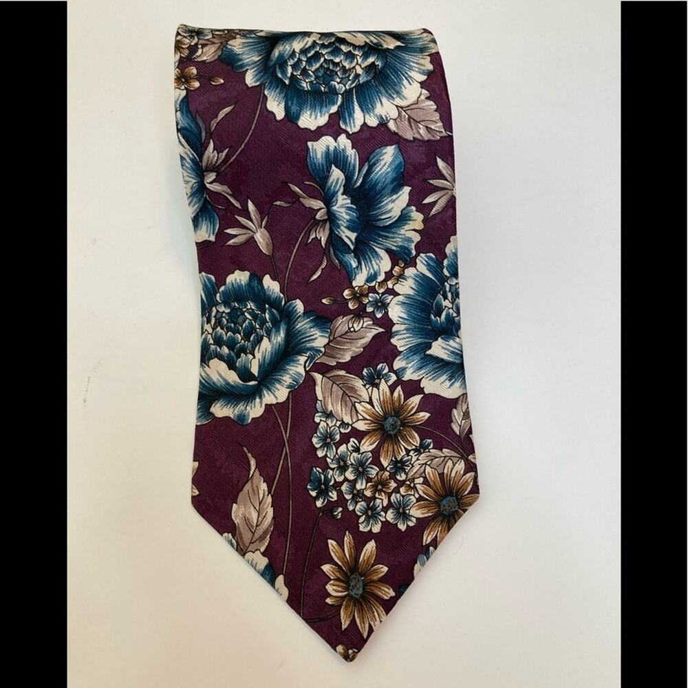 Oscar de la Renta Floral Purple Tie